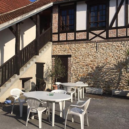 Bed and Breakfast Le Domaine Du Cellier Sézanne Exterior foto